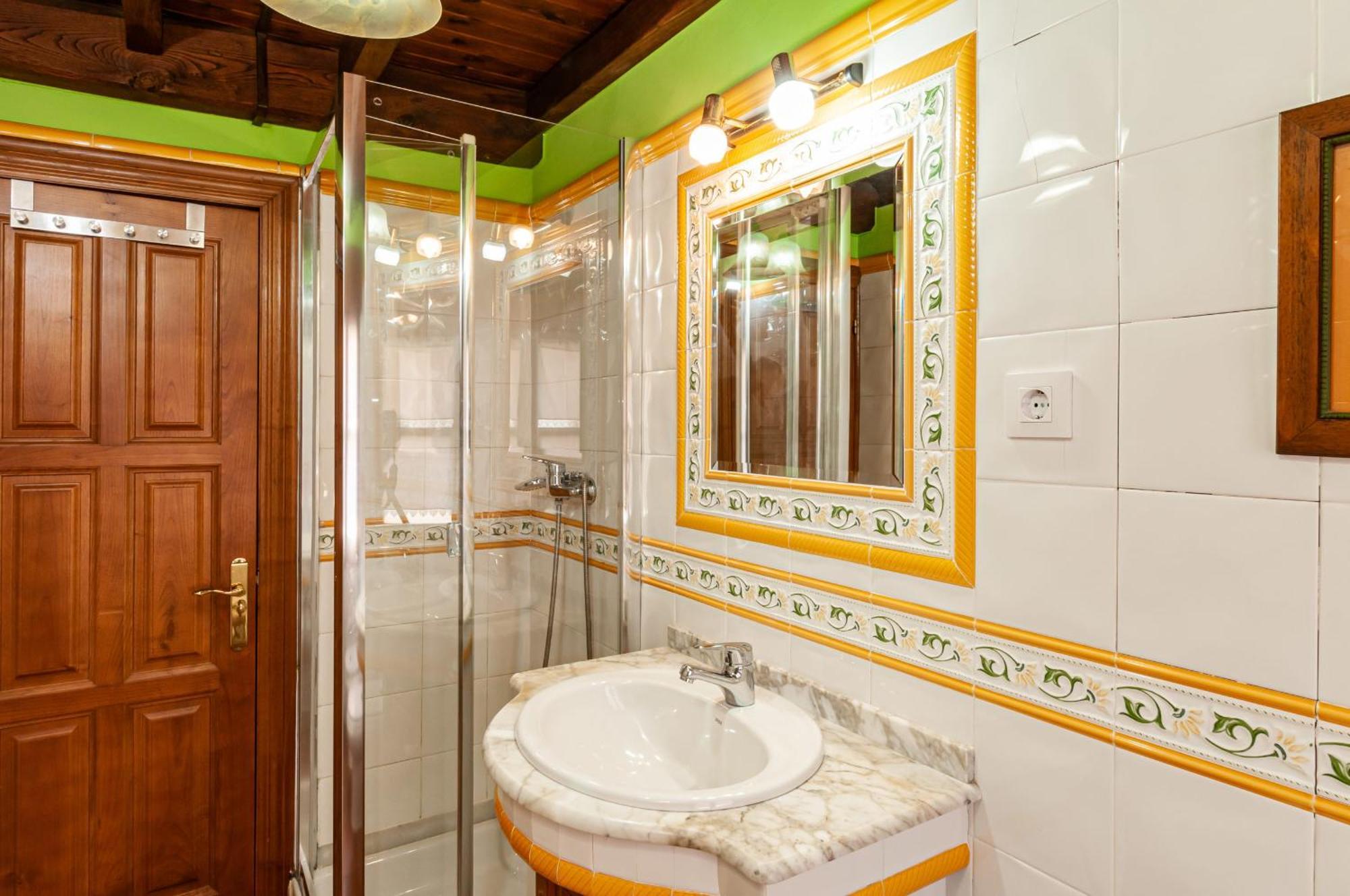 Casa Rural La Regoria กาเรญา เด กาบราเลส ภายนอก รูปภาพ