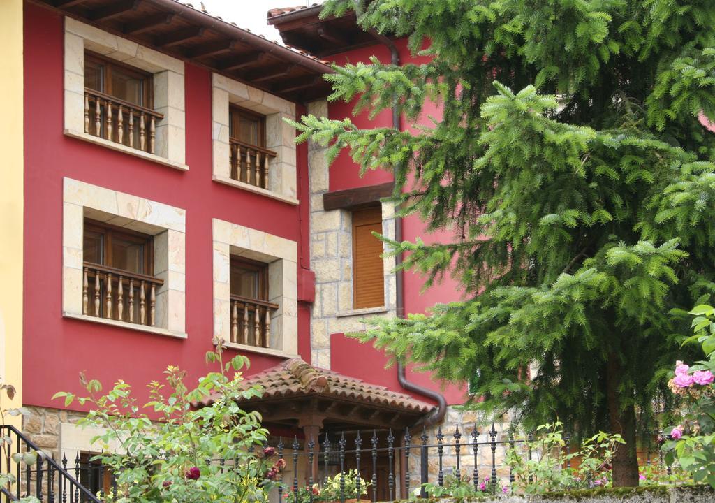 Casa Rural La Regoria กาเรญา เด กาบราเลส ภายนอก รูปภาพ
