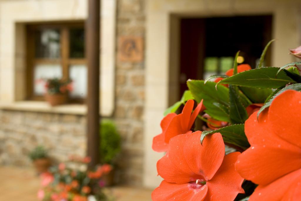 Casa Rural La Regoria กาเรญา เด กาบราเลส ภายนอก รูปภาพ