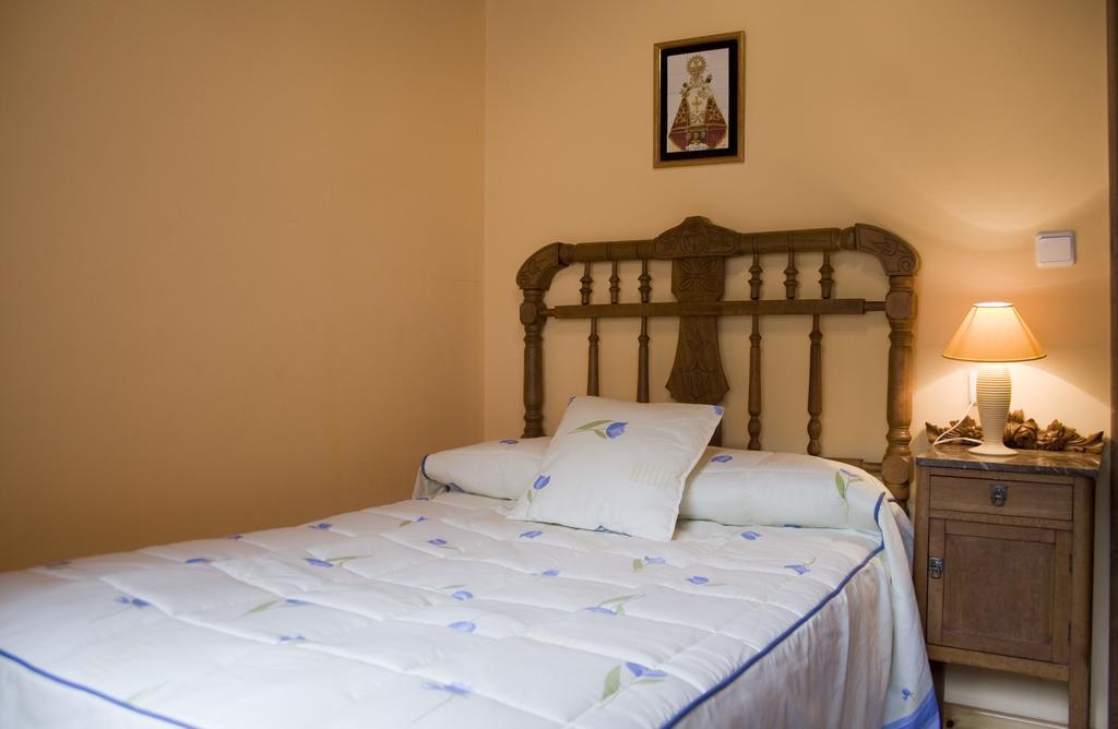 Casa Rural La Regoria กาเรญา เด กาบราเลส ภายนอก รูปภาพ